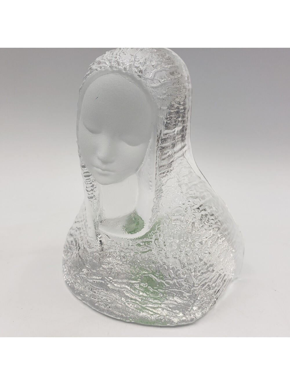 Viking Hand Made Glass Art Paperweight Madonna Virgin Mary 5" Statue Bust